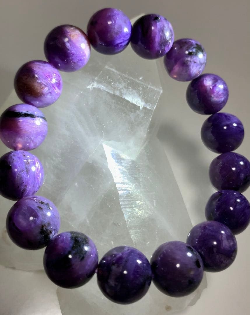 ネガティブエネルギーを破壊⭐️ エジリンチャロアイト　ブラックチャロアイト　ブレス