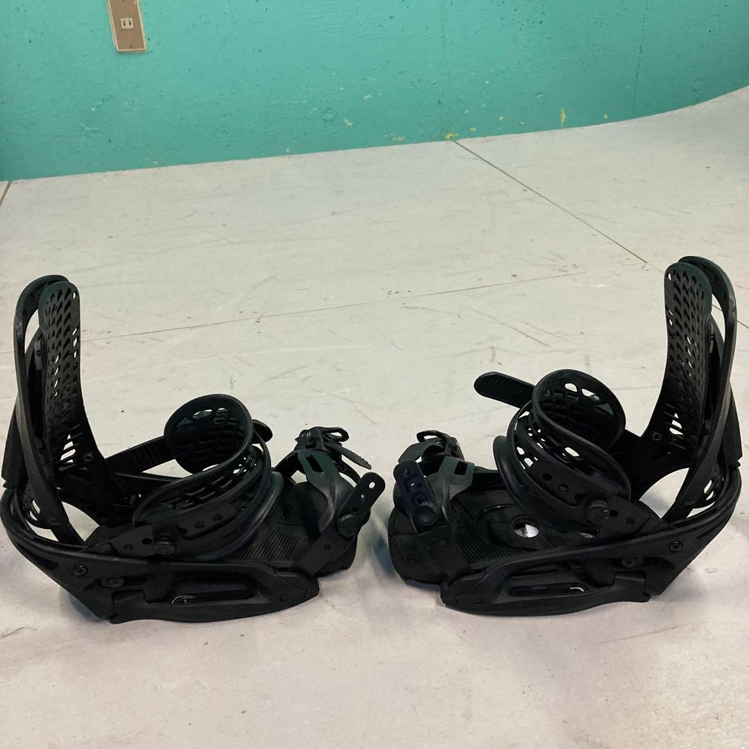 バートン　ジェネシス　ブラック スノーボード ビンディング