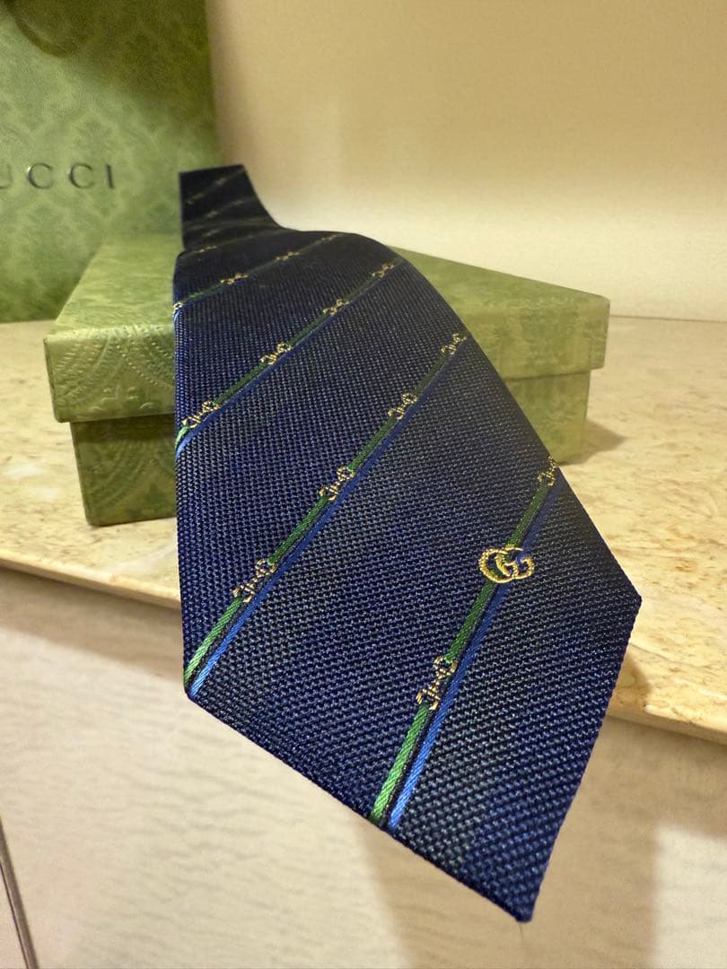 mineko　新品＊贈答用に　GUCCI ネイビー ストライプ ネクタイ