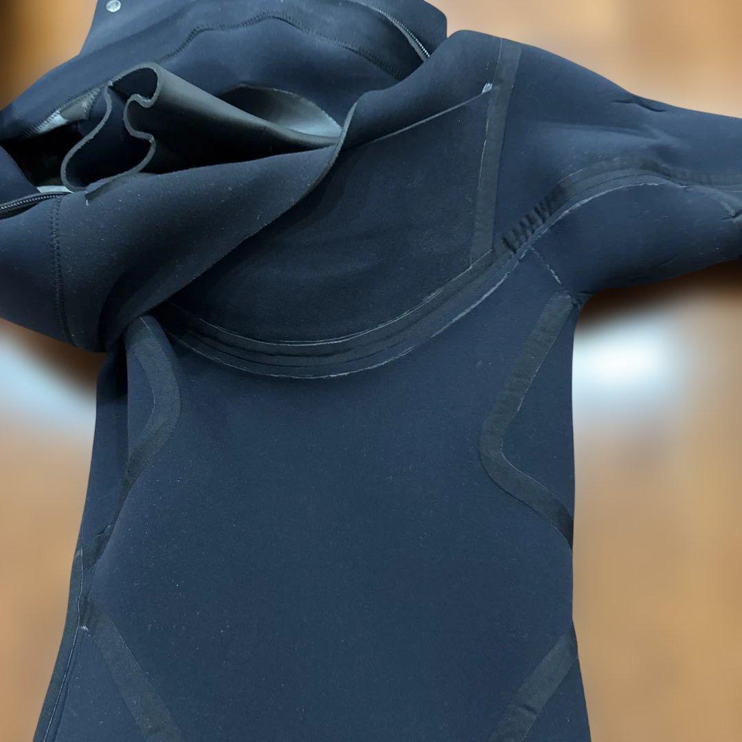 W.S.S. Pro Series ブラックウェットスーツ