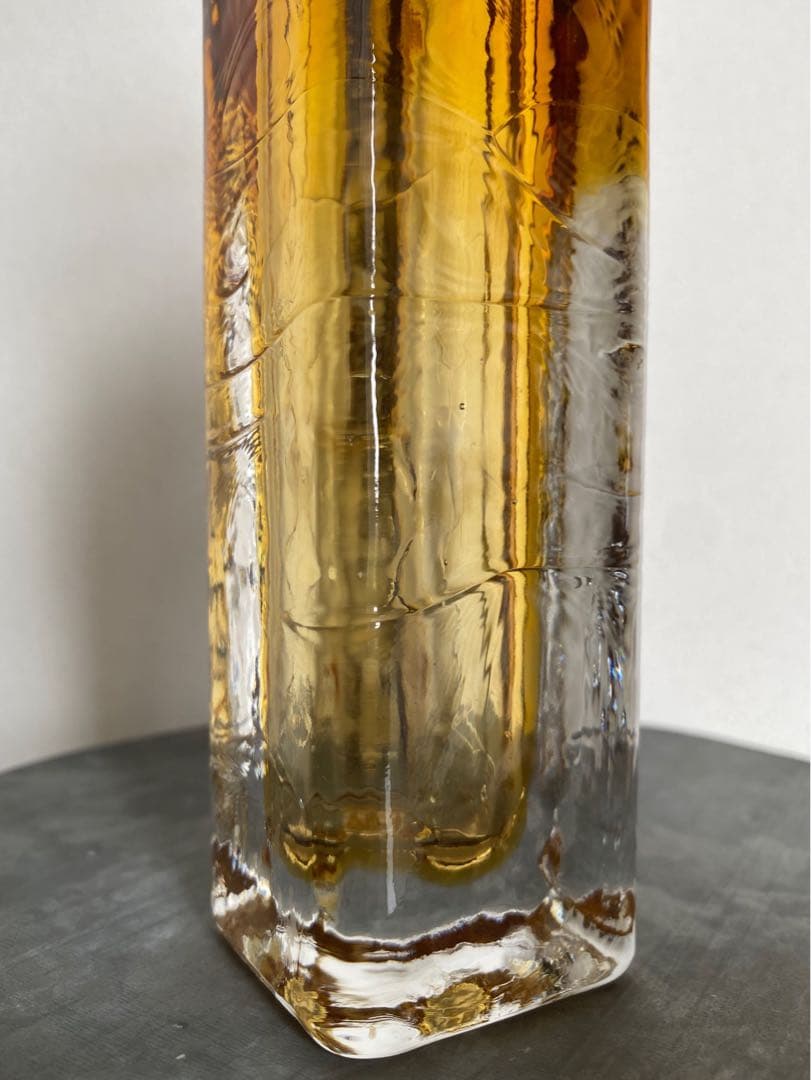 ドイツ アンティーク ビンテージ 琥珀 小瓶 花瓶 フラワーベース 四角 美品