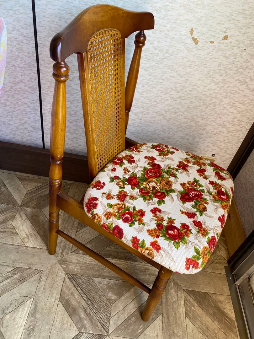 トーヨーファニチャー　花柄　ダイニングチェア　レトロ　ヴィンテージ　TOYO