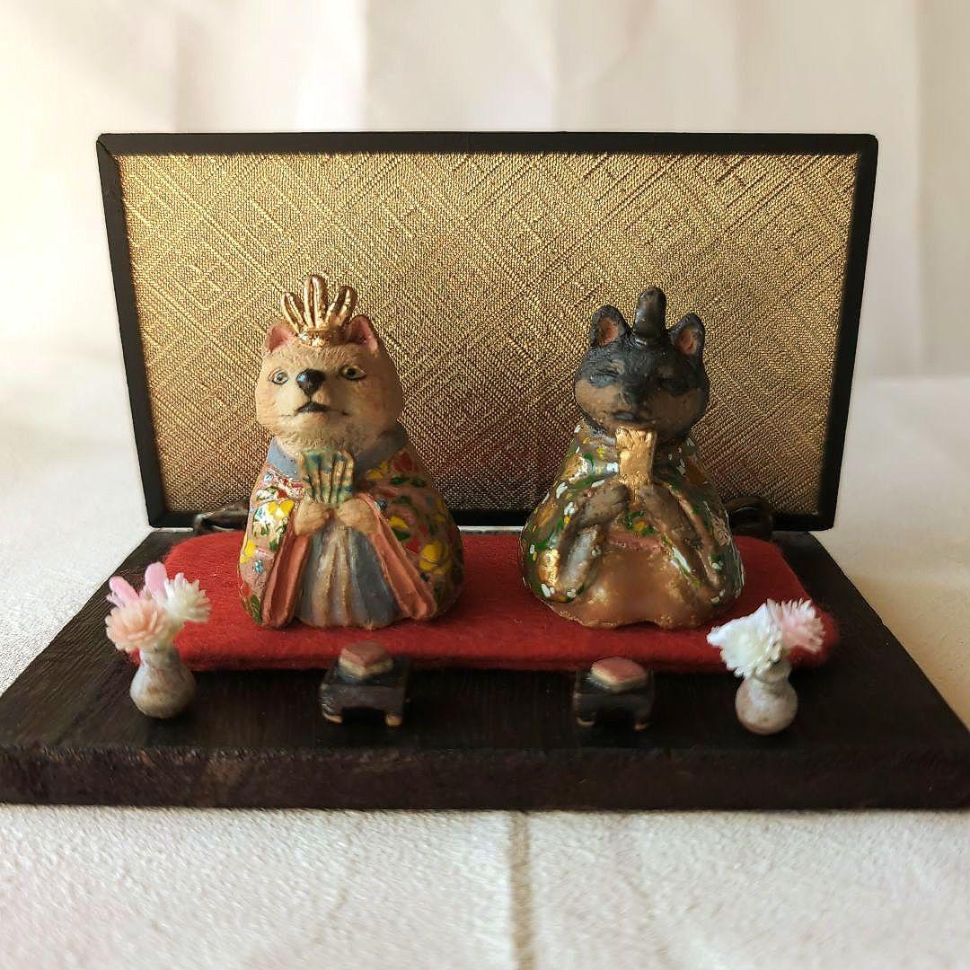 柴犬の雛人形2 陶器製 伝統的スタイル