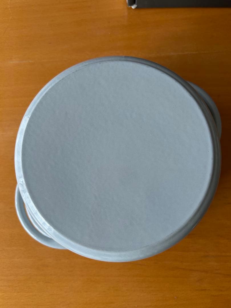 バーミキュラ　オーブンポットラウンド18cm ストーン