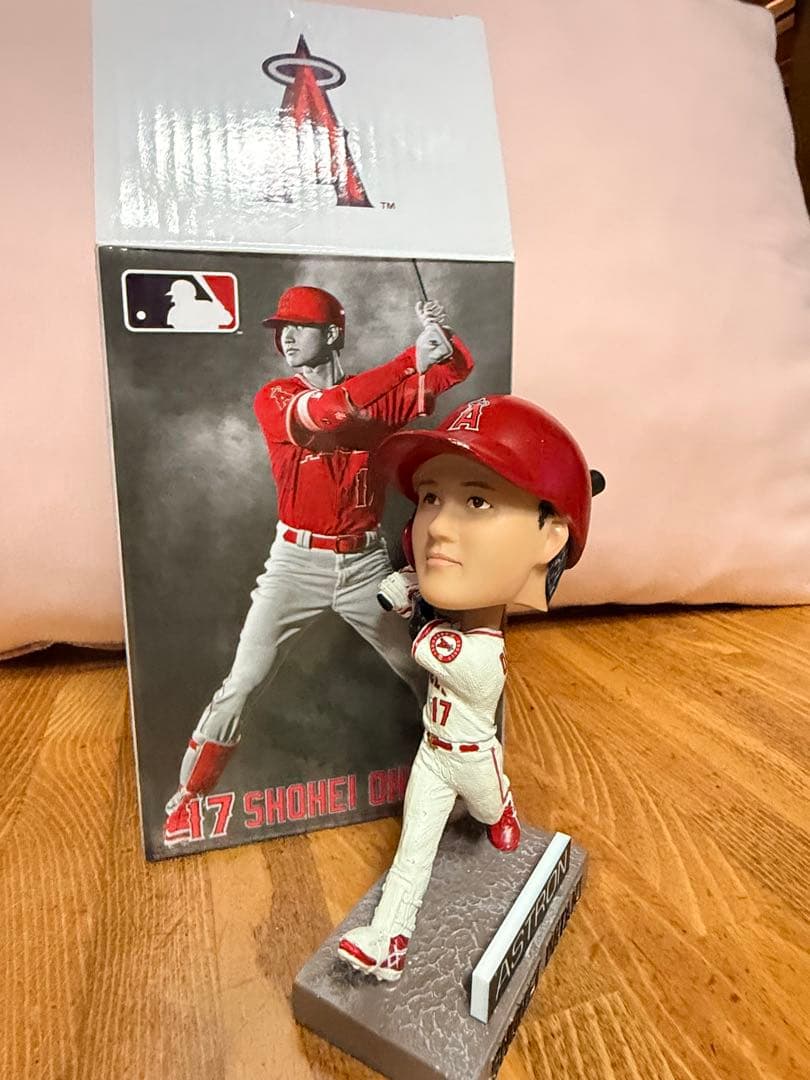 箱付 セイコー アストロン 大谷翔平ボブルヘッドフィギュア