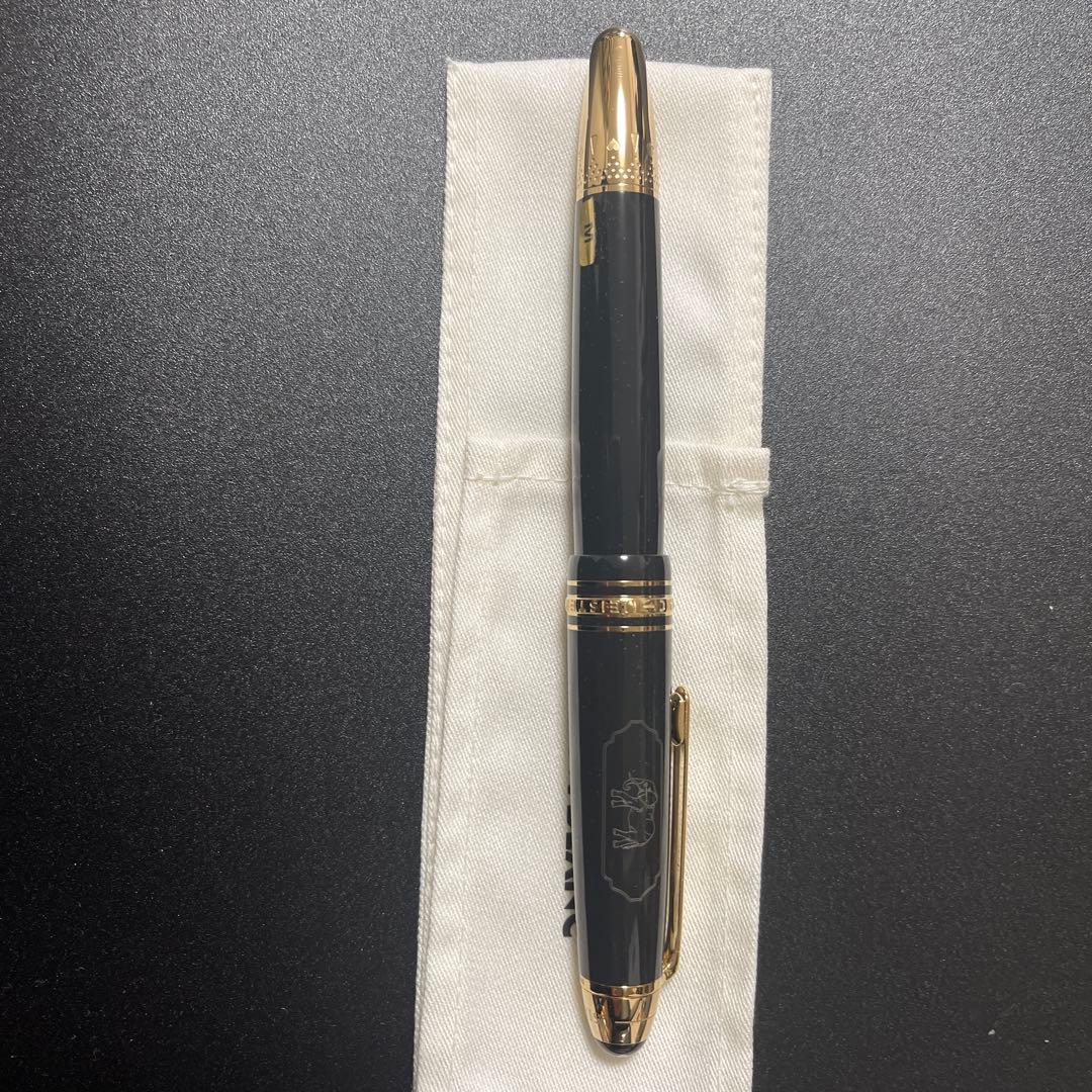 Montblanc 万年筆 黒 専用ケース付き
