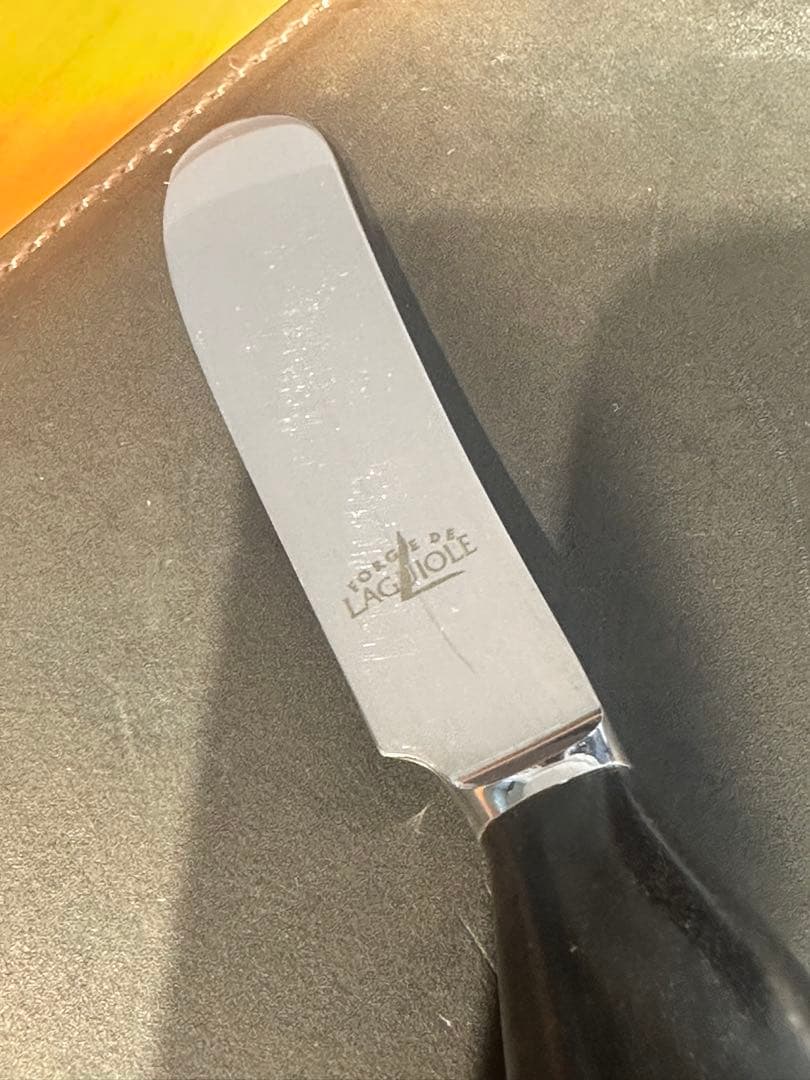 Forge de Laguioleステファンランボー バターナイフ角ハンドル2個