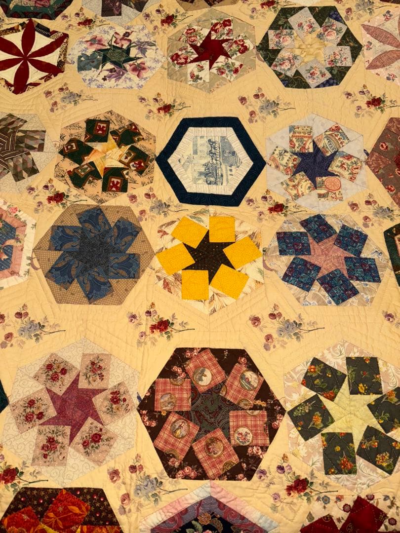 パッチワークタペストリー “ブリリアンス デ フルール”