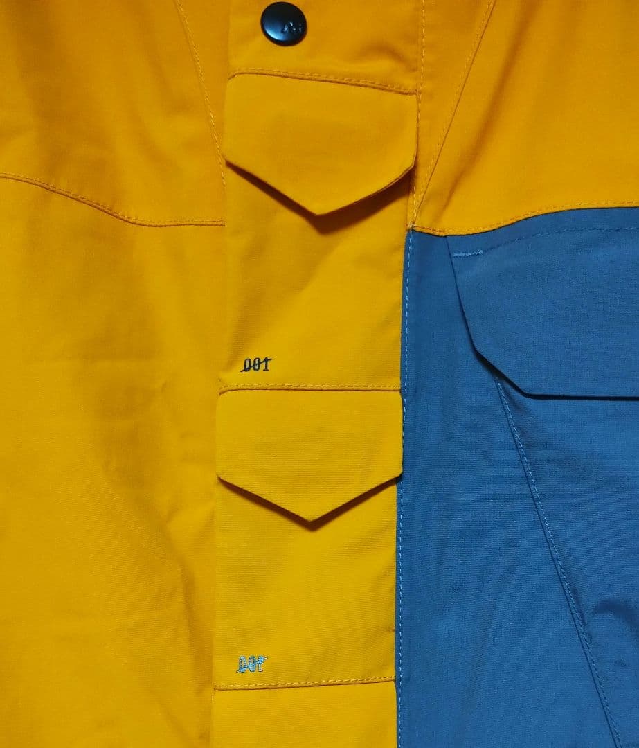 BURTON　ANALOG GORE-TEX　サイズS スノーボード　ウェア