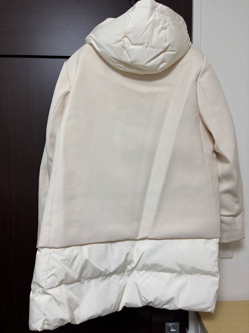 ヤマダヤ　クローブアイボリー フード付きダウンジャケット
