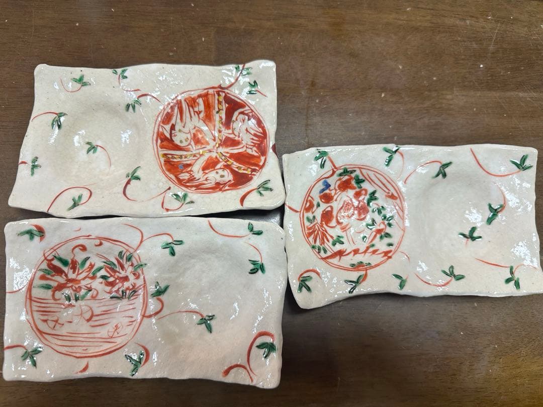 黒岩卓実さん　16 ✖️９　器