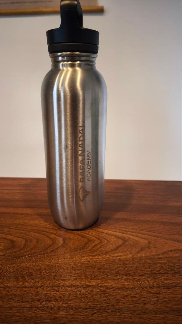 Rafa Nadal Academy 水筒