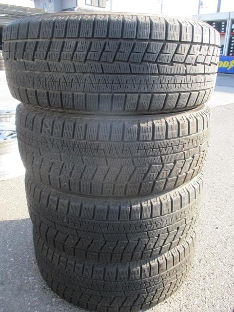 送料込み☆良品ヨコハマ　スタッドレス　215/55R17　4本セット