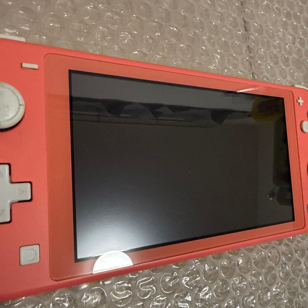 Nintendo Switch lite ピンク