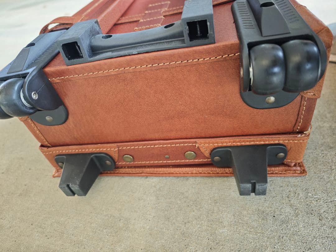 【新品】絶版品SIFFLER:ユーラシアトランクSサイズ