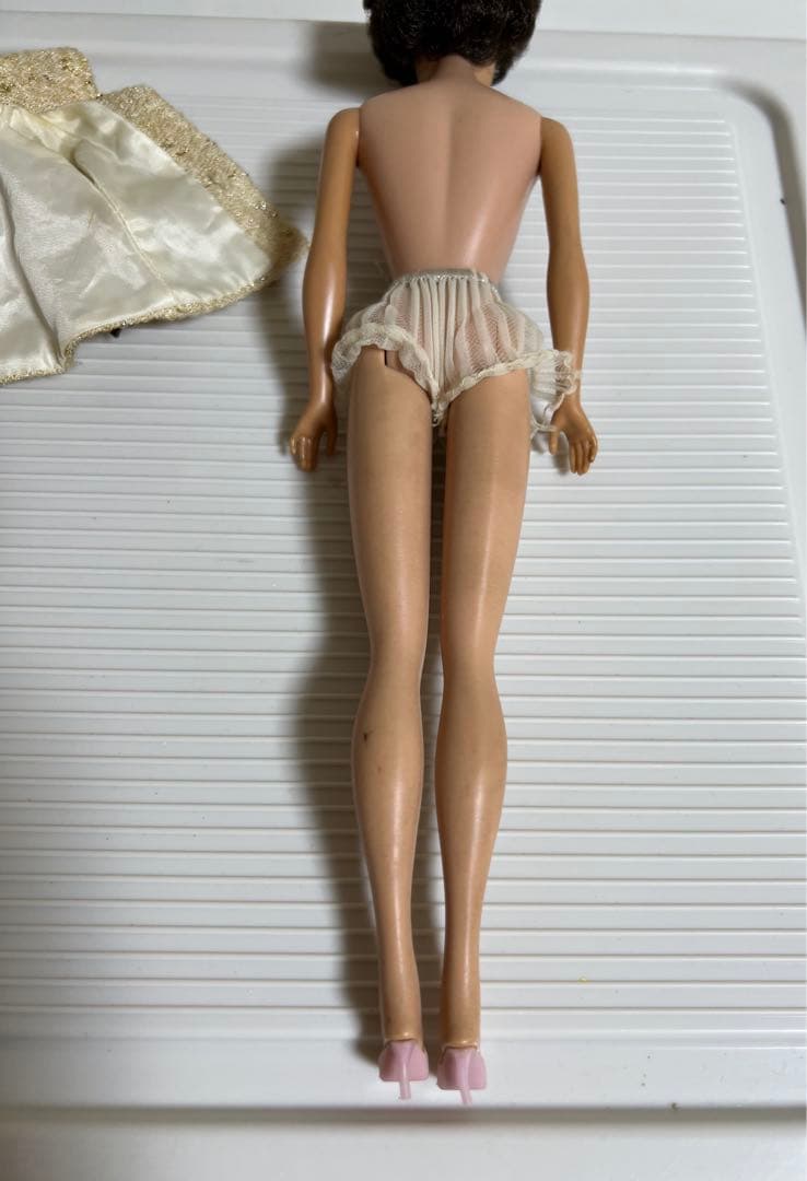 バービーお人形（レトロ）（1969年）バック付き