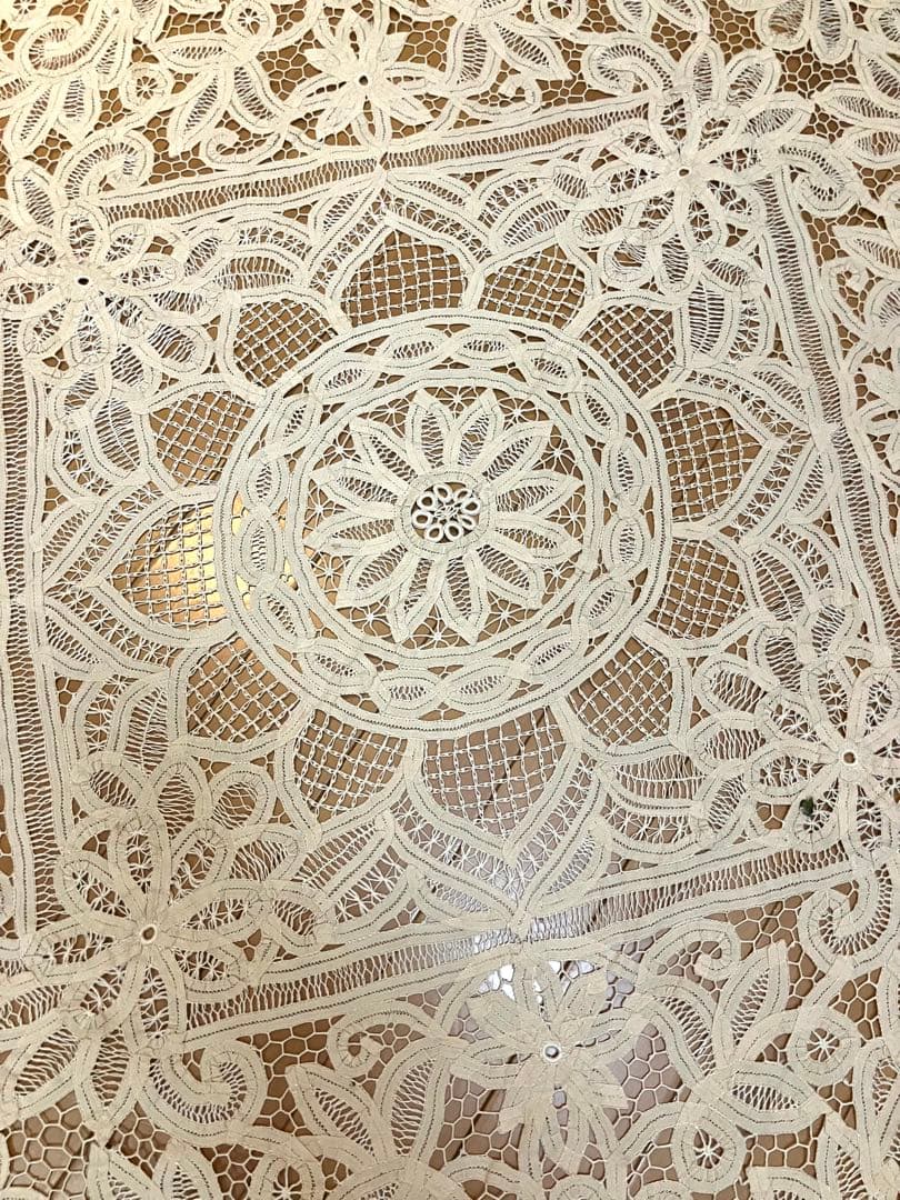 Vintage バテンレース　総レース　122x122 テーブルクロス