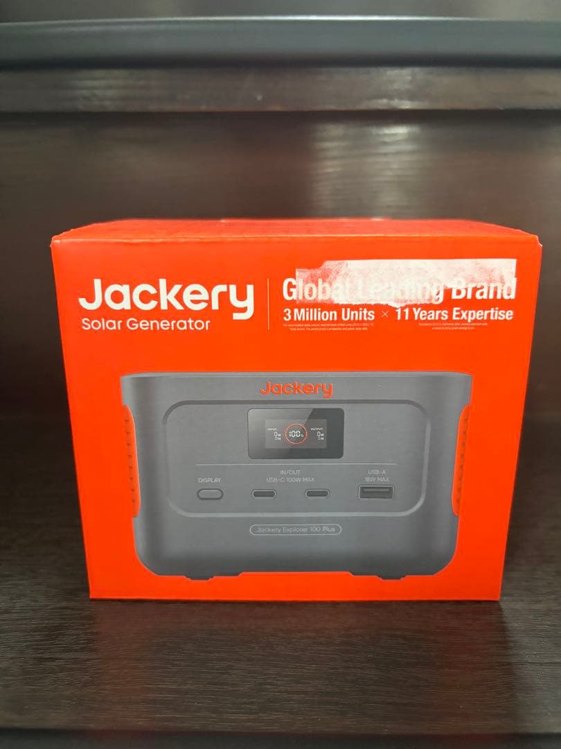 Jackery Explorer 100 Plus ソーラー発電機