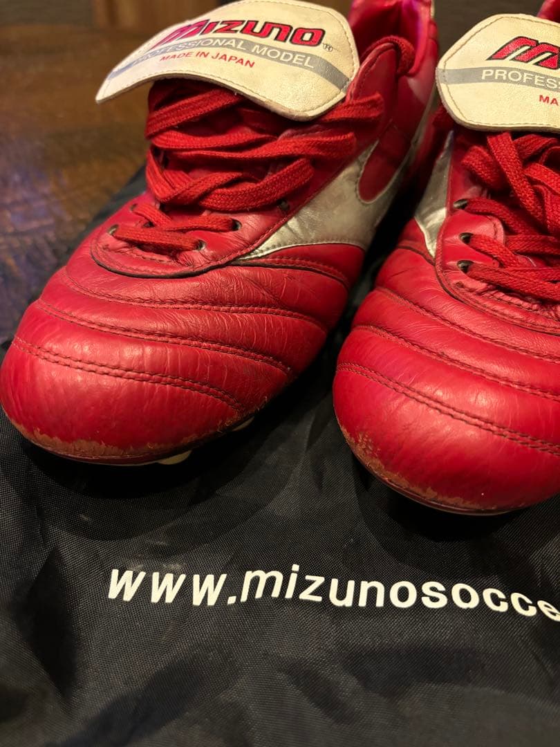 ミズノ モレリア2 サッカースパイク シューズ 南米限定 送料無料 匿名発送