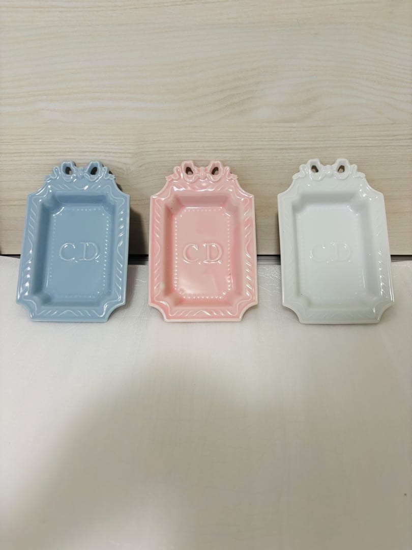 Diorクリスチャンディオール トレイ ミニプレート 皿 小物入れ アクセサリー