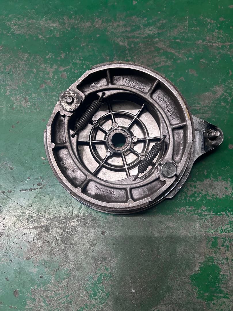 もと絶版GSX400E 刀　リアブレーキ　メッキドラム　パネル　　当時物