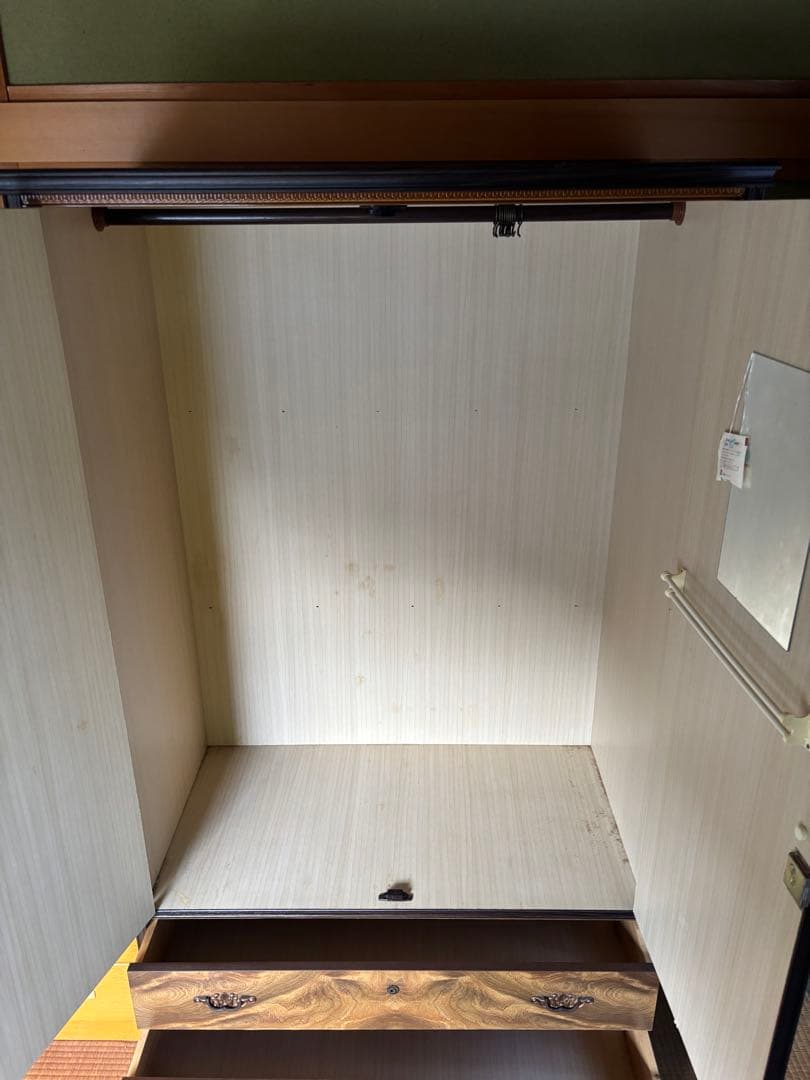 木目調 両開き収納キャビネット