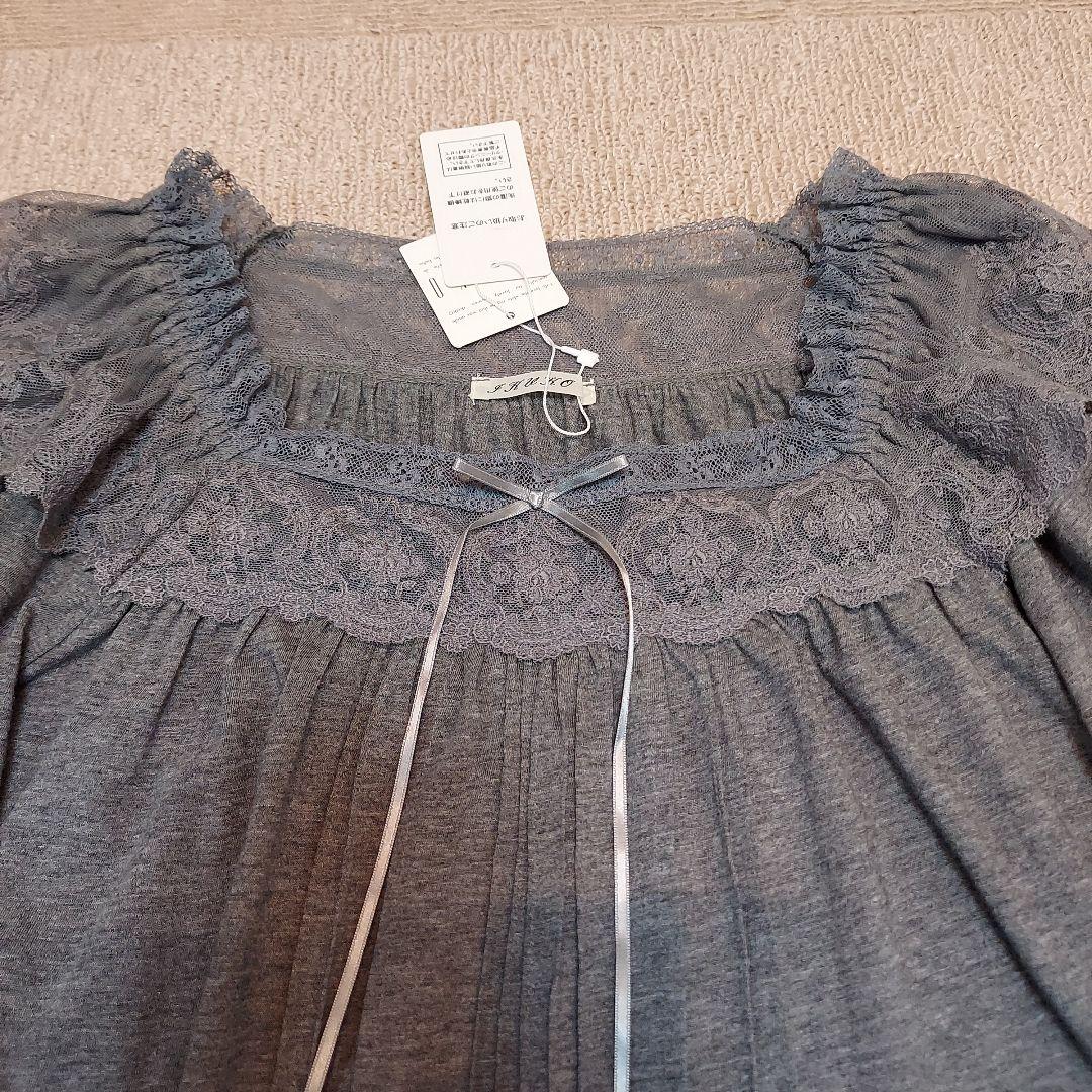 IKUKO　日本製　パジャマ　ゆったりM　新品未使用　定価 25000円+税