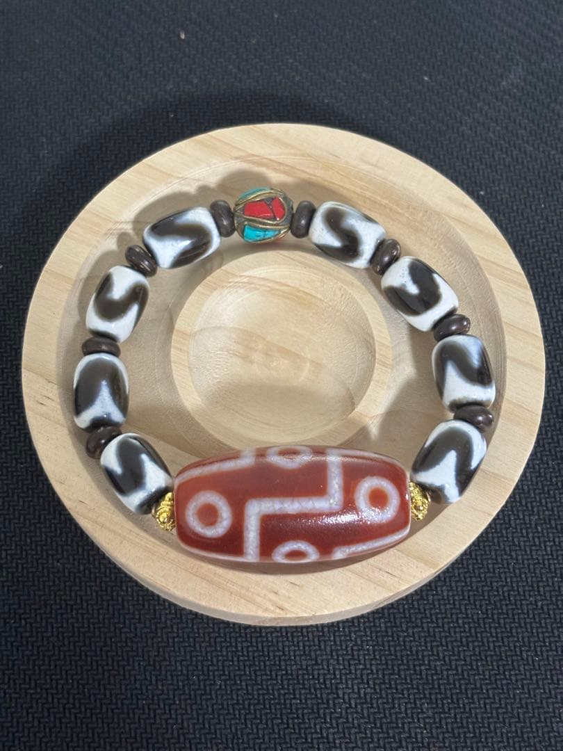 天珠 龍紋虎牙九眼 ブレスレット