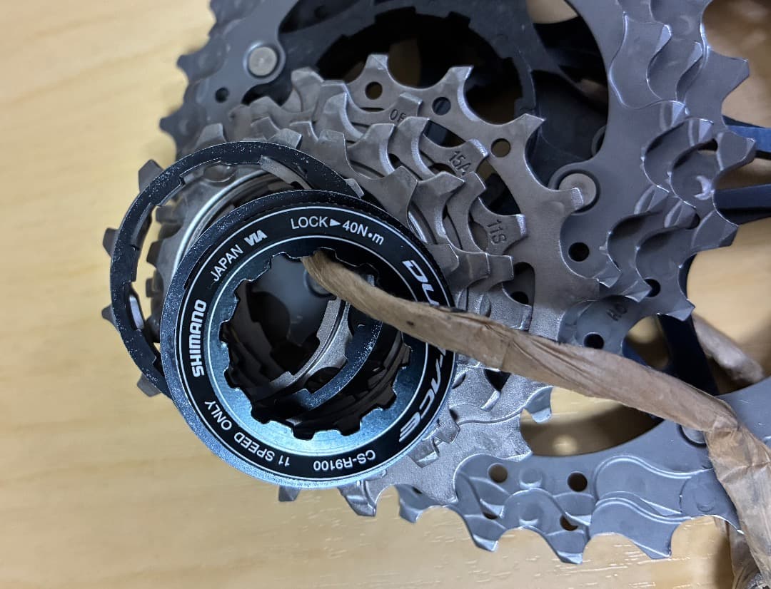 シマノ DURA-ACE CS-R9100 11-30T中古美品！