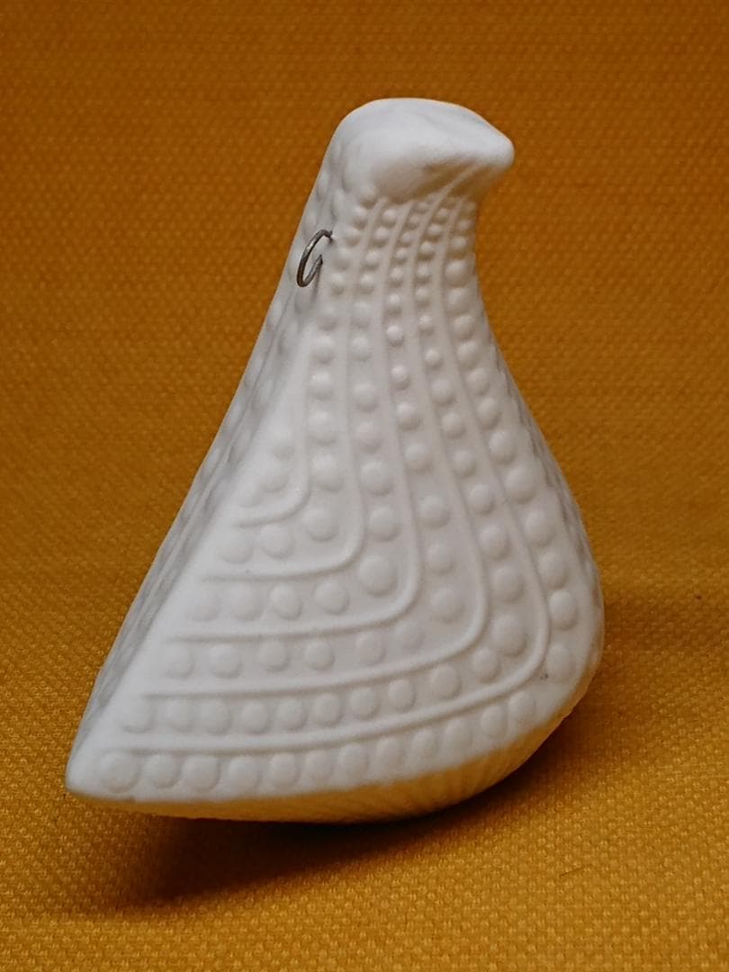 トリ　鳥　白磁　オブジェ　置物　インテリア　工芸品　美術品　A1263