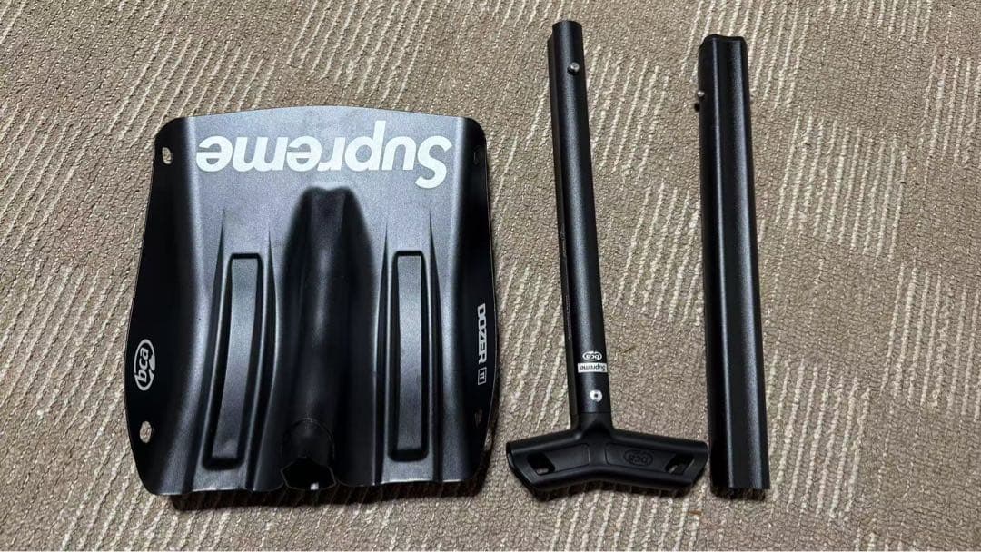 supreme スノーショベル 美品
