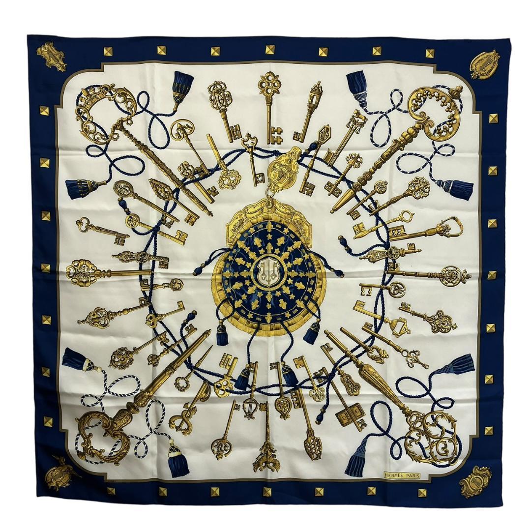 エルメス　カレ90 スカーフ LES CLES 鍵柄 シルク100％ ブルー系