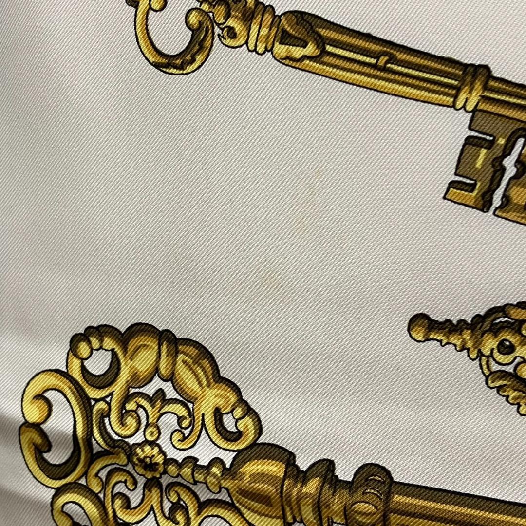 エルメス　カレ90 スカーフ LES CLES 鍵柄 シルク100％ ブルー系