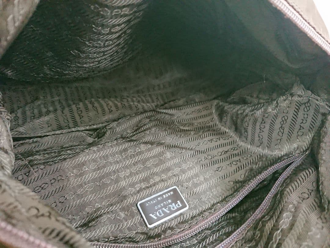 B プラダ PRADA ナイロン メッセンジャーバッグ カーキ ダークブラウン