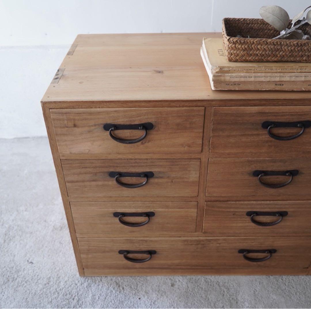 7杯の引き出しチェスト