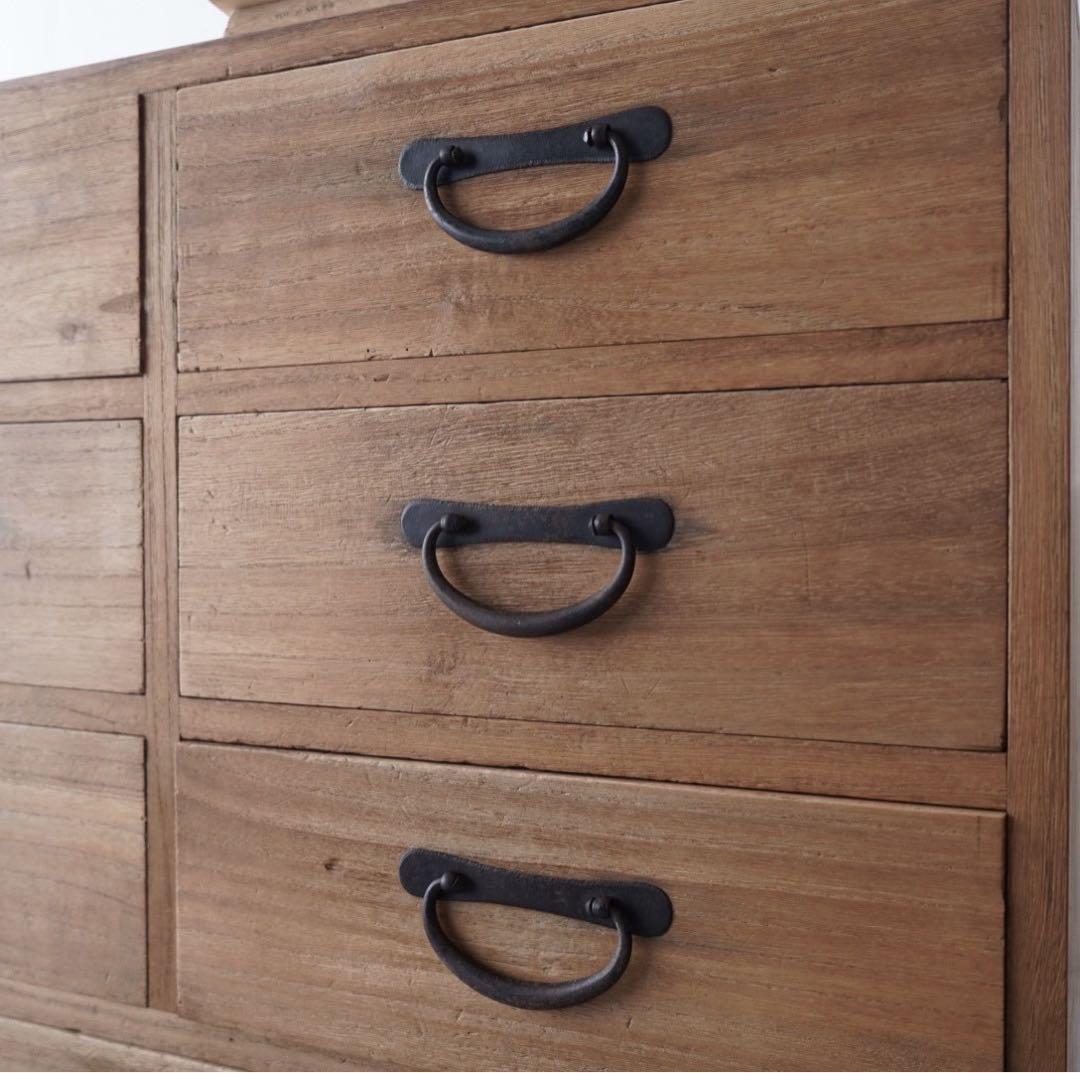 7杯の引き出しチェスト