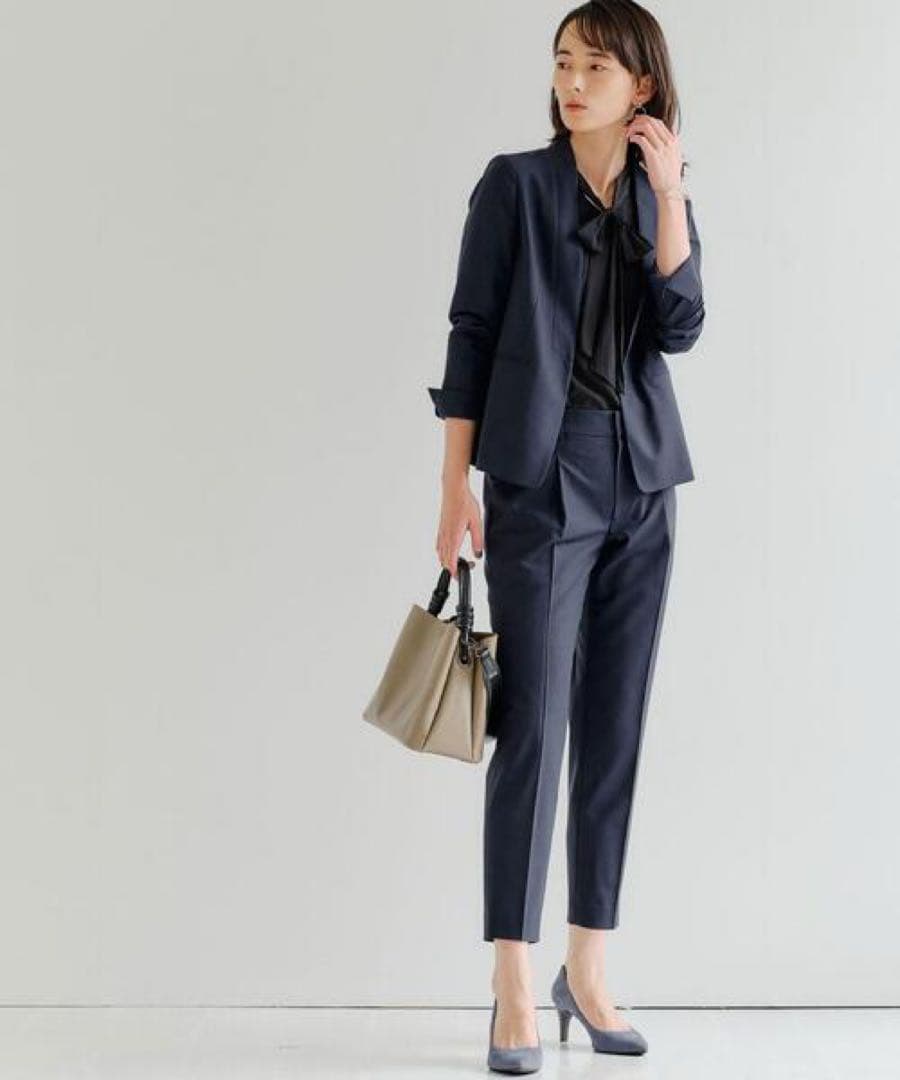 手洗い可能 カチリラ ノーラペル ジャケット テーパードパンツ セットアップ