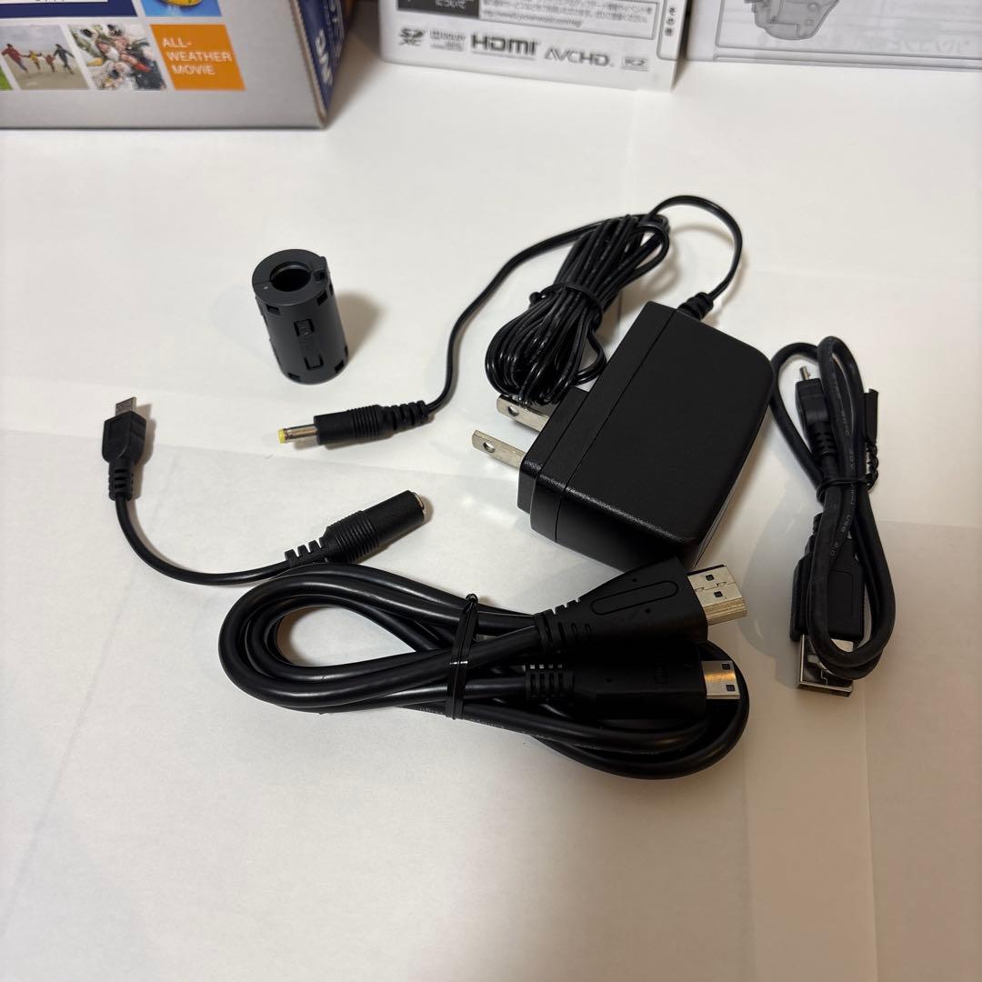 【極美品】JVCケンウッド Everio GZ-R300 防水【ケース付き】