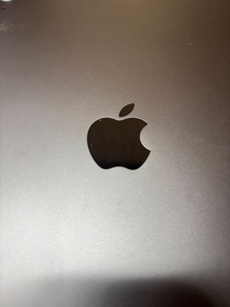 今月限定値下げ　超美品Apple iPad Air 11インチ　第四世代