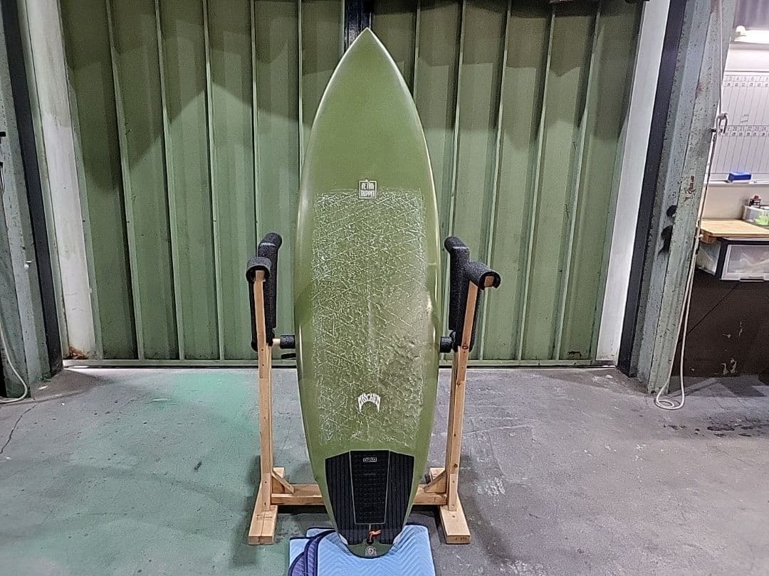 送料込みRETRO RIPPER 6.3 41.3Lフィン付き