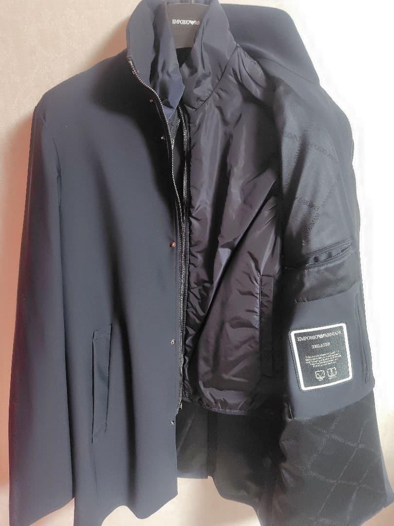 未使用に近い　EMPORIO ARMANI　ナイロントレンチコート