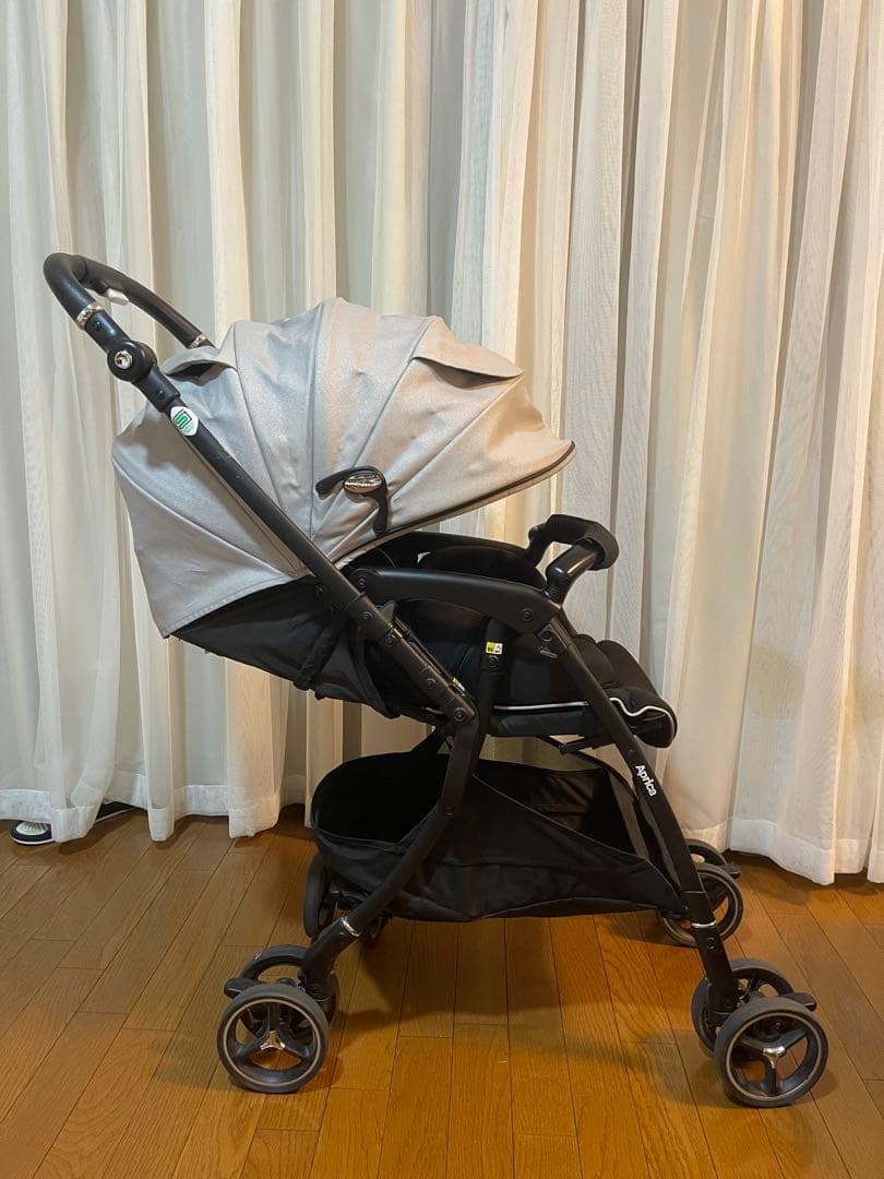 〜値下げ〜 【Aprica】ラクーナクッションフリープラスAB