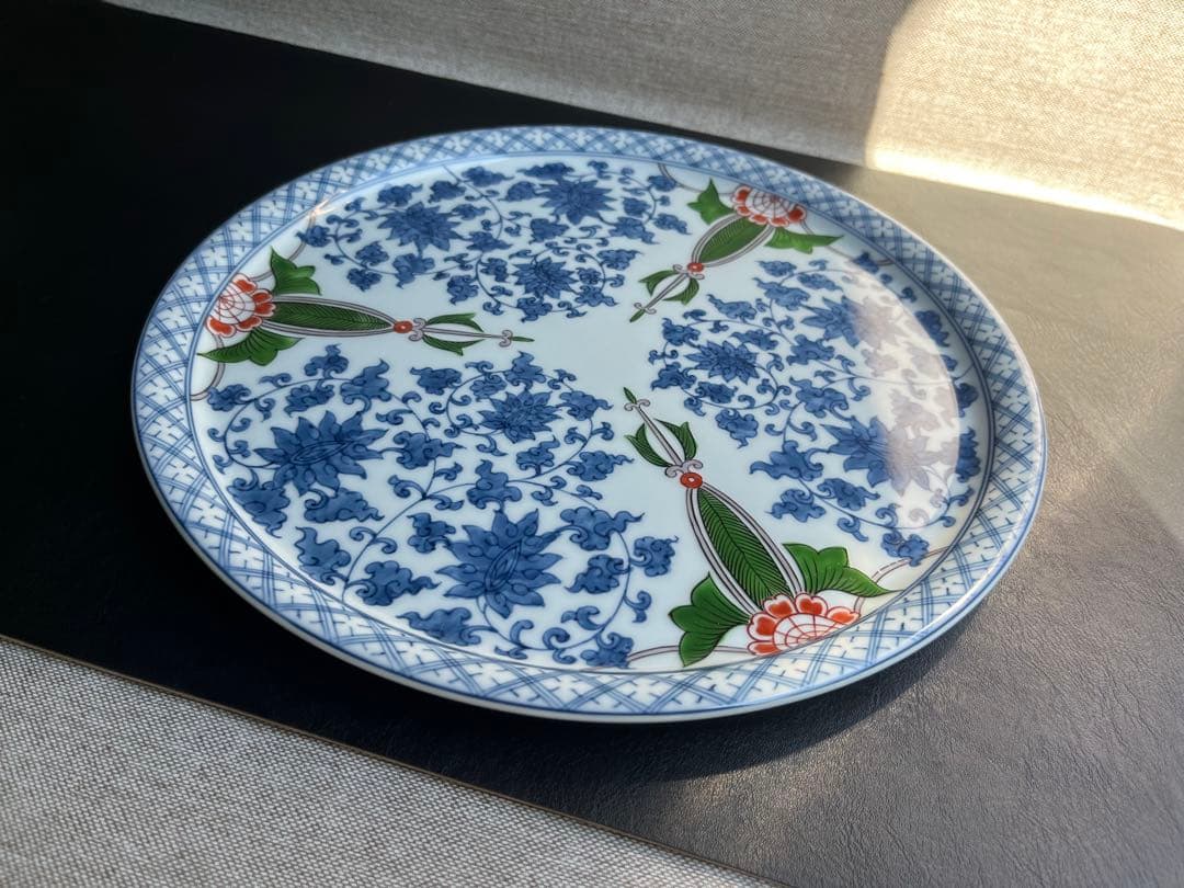 源右衛門　染錦三方割唐草　大皿　１枚