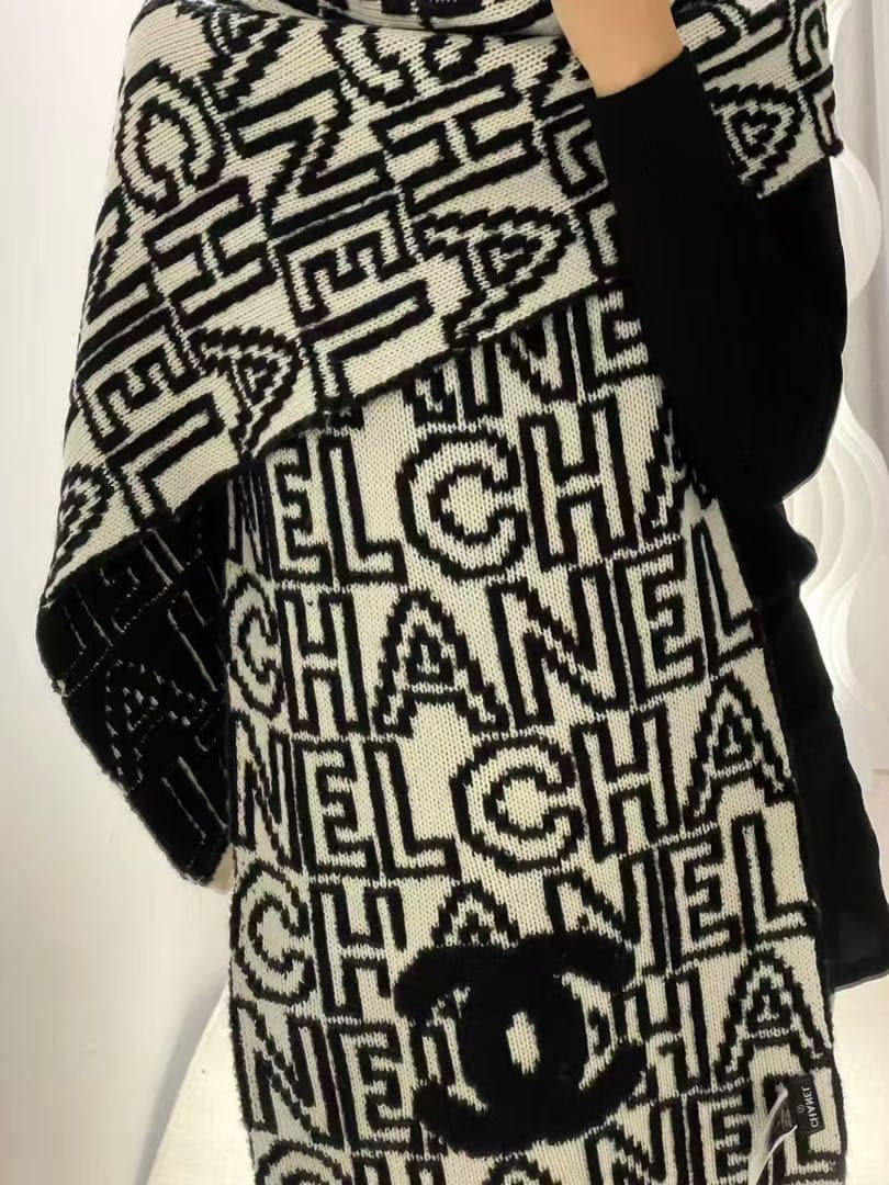 極美品CHANEL シャネル リバーシブルココマーク ロゴ マフラー