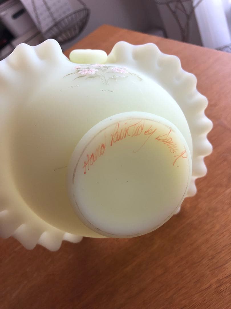 ヴィンテージ USA フェントン カスタード ウランガラスのバスケット