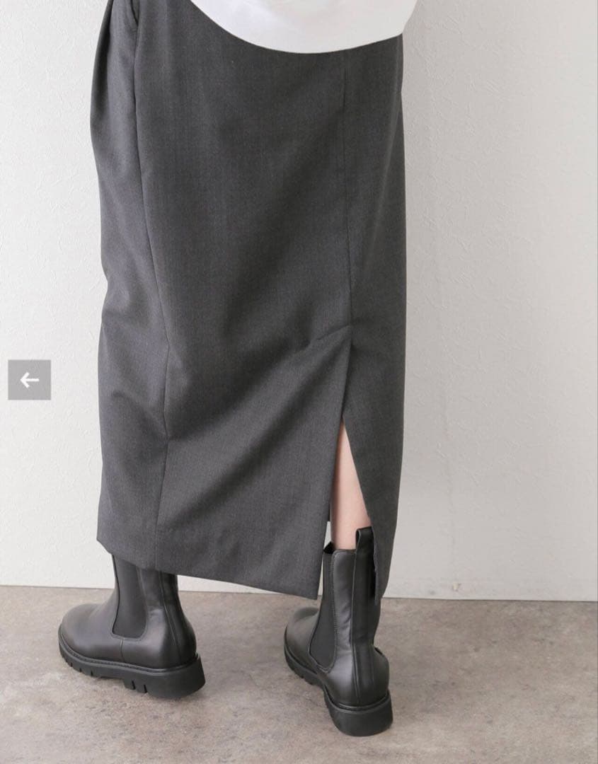 極美品　HOLIDAY ホリデイ　WOOL 2TUCK SKIRT スカート