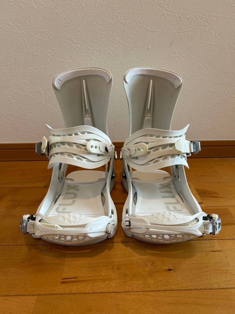 FLUX XF Mサイズ　ホワイト