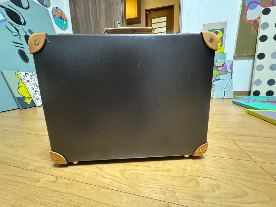 GLOBETROTTER 1897グローブトロッター スリムアタッシュ 紺