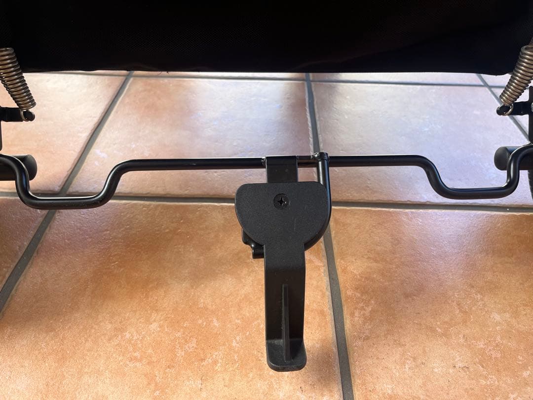 エアバギー　ココダブル　グレー