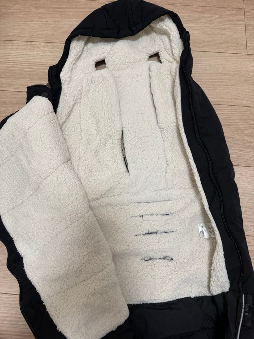 Cybex プラチナムフットマフ ブラック　サイベックス